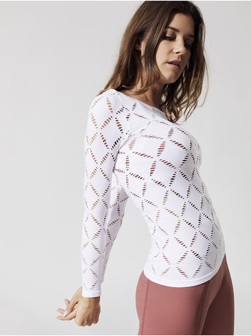 2-carbon38-seamless-eyelet-long-sleeve-tops-white.jpg