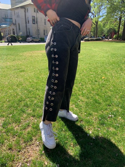 YuEol8sQR4CFCeC5FVNoEA